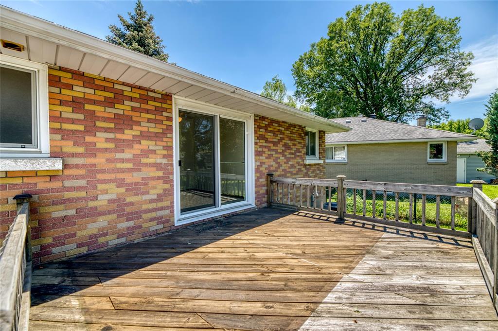 45 GREY Crescent, Sarnia, Ontario, Canada