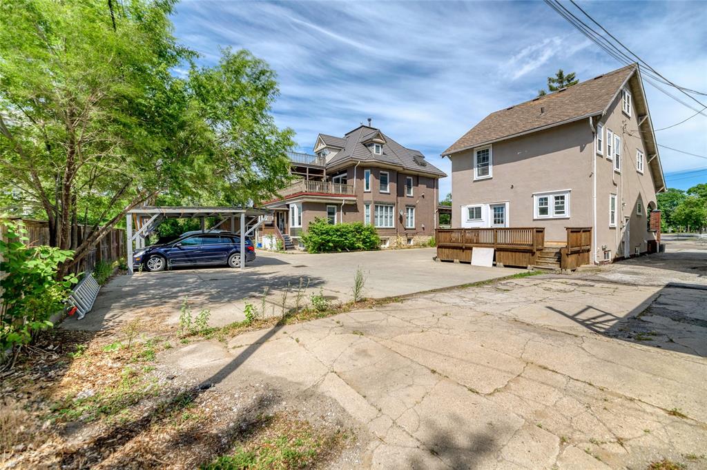 329 CHRISTINA Street North, Sarnia, Ontario, Canada