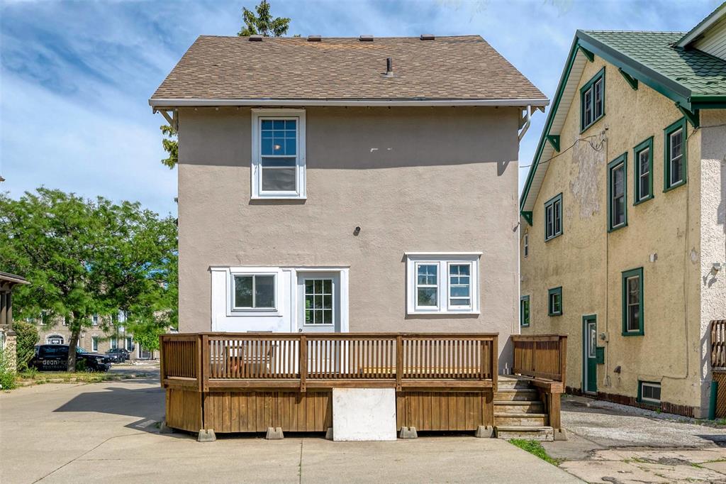 329 CHRISTINA Street North, Sarnia, Ontario, Canada
