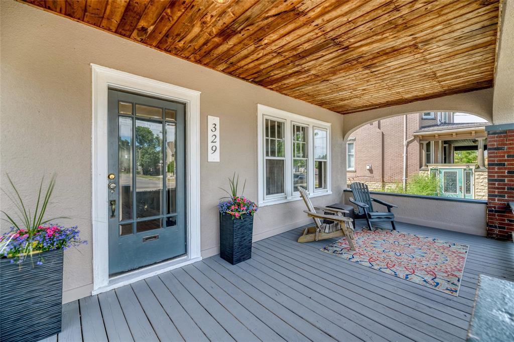 329 CHRISTINA Street North, Sarnia, Ontario, Canada