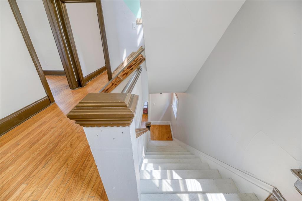 329 CHRISTINA Street North, Sarnia, Ontario, Canada