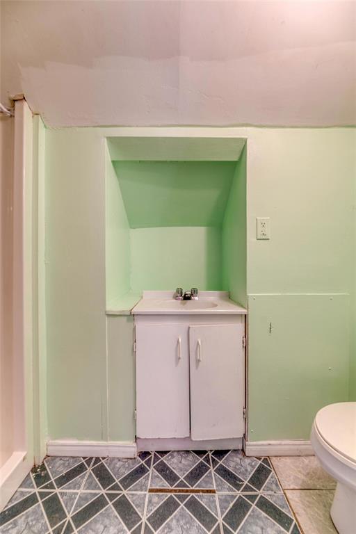 329 CHRISTINA Street North, Sarnia, Ontario, Canada