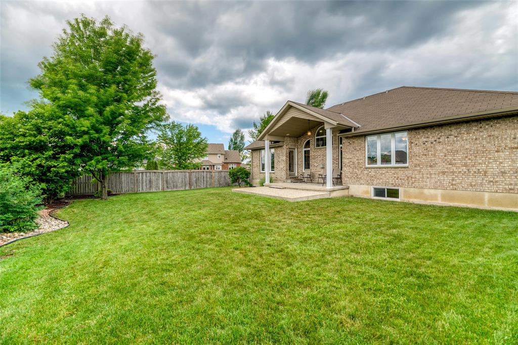 2961 FRANCES Lane, Sarnia, Ontario, Canada