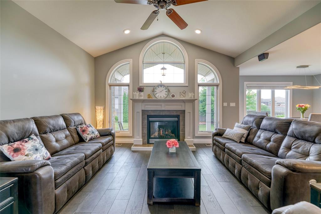 2961 FRANCES Lane, Sarnia, Ontario, Canada