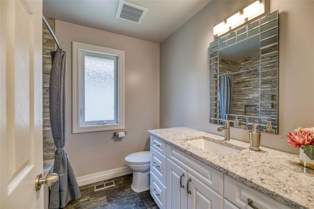 2961 FRANCES Lane, Sarnia, Ontario, Canada