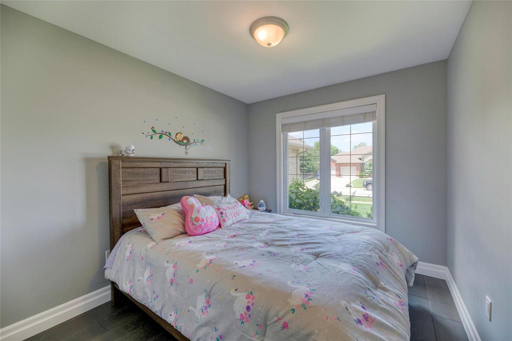 2961 FRANCES Lane, Sarnia, Ontario, Canada