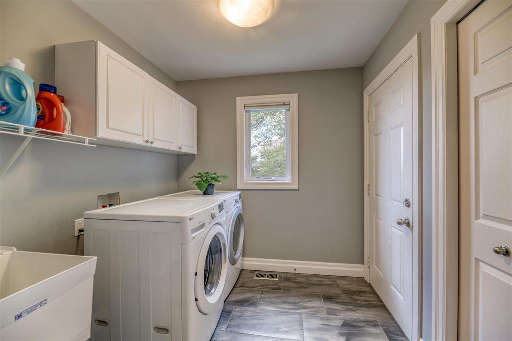2961 FRANCES Lane, Sarnia, Ontario, Canada
