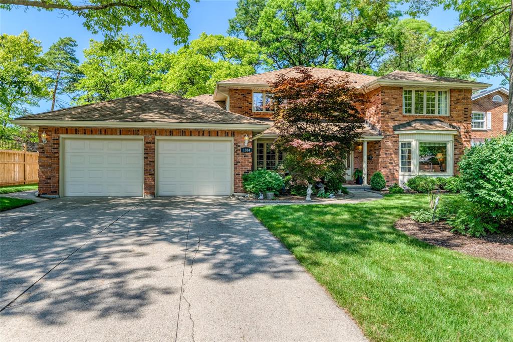1304 CHUDLEIGH Road, Sarnia, Ontario, Canada