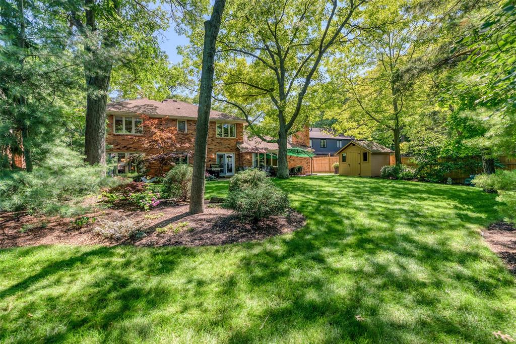 1304 CHUDLEIGH Road, Sarnia, Ontario, Canada