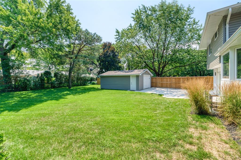 1435 SYLVAN Court, Sarnia, Ontario, Canada