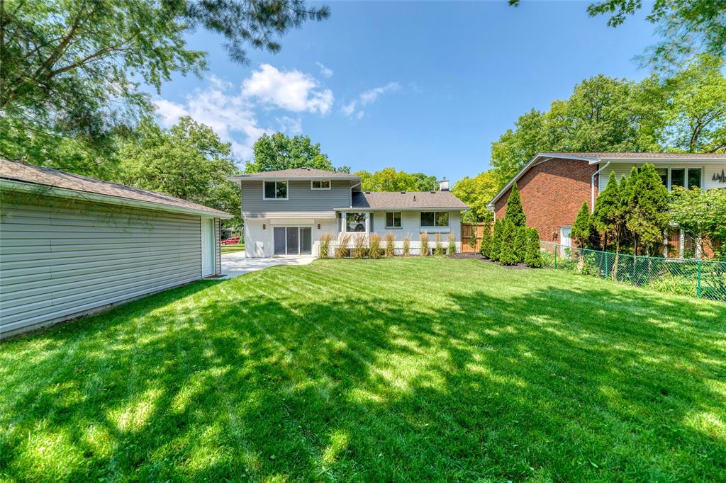1435 SYLVAN Court, Sarnia, Ontario, Canada