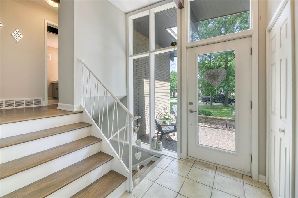 512 LAKESHORE Road, Sarnia, Ontario, Canada