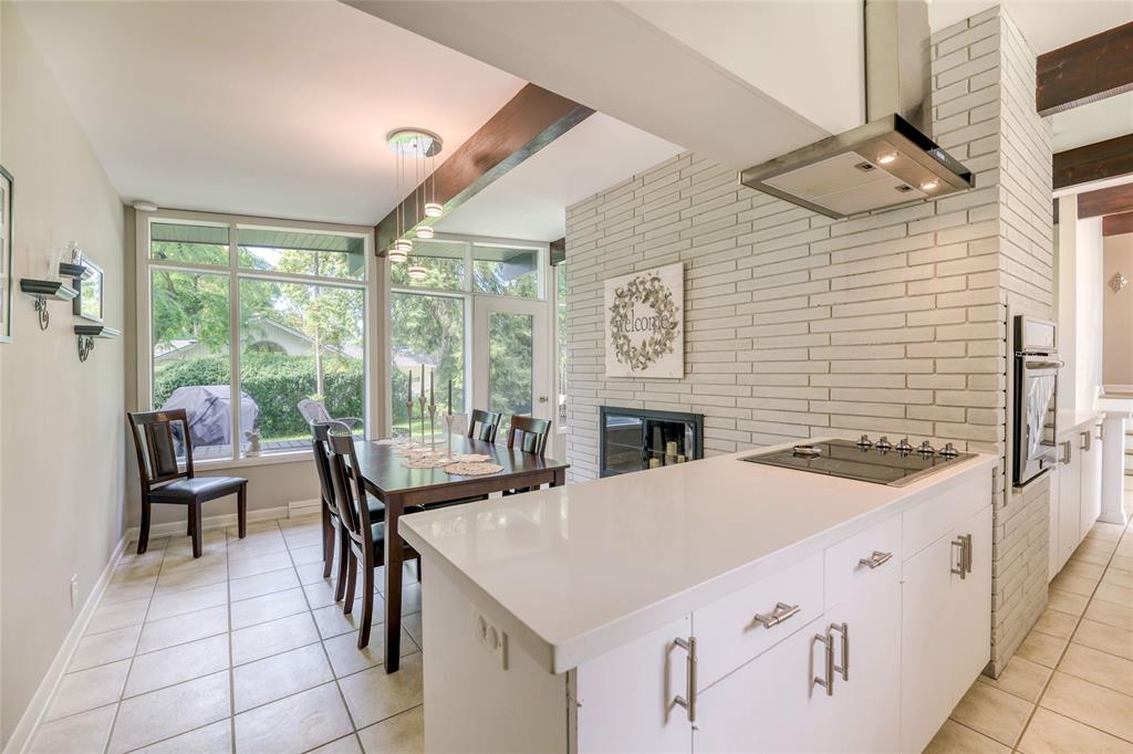 512 LAKESHORE Road, Sarnia, Ontario, Canada
