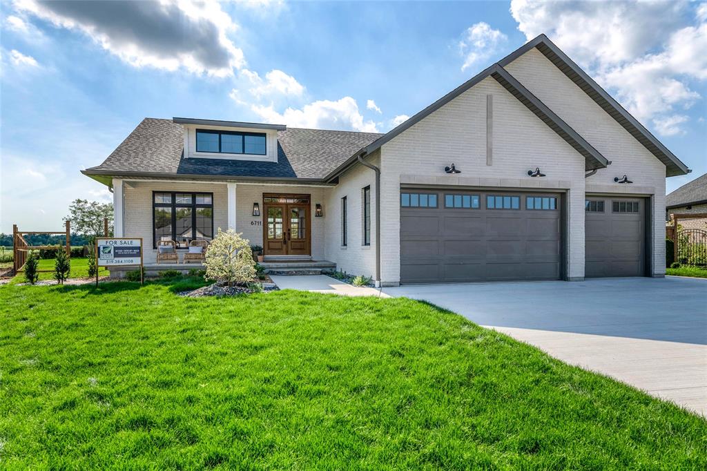 6711 LINCOLNSHIRE Court, Plympton-Wyoming, Ontario, Canada