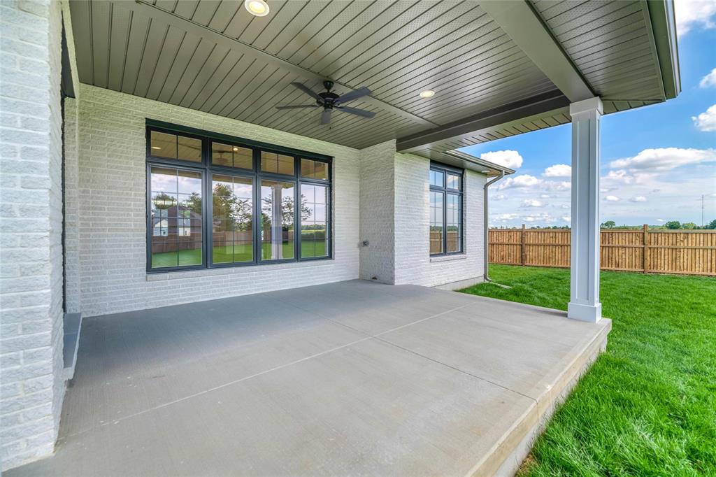 6711 LINCOLNSHIRE Court, Plympton-Wyoming, Ontario, Canada