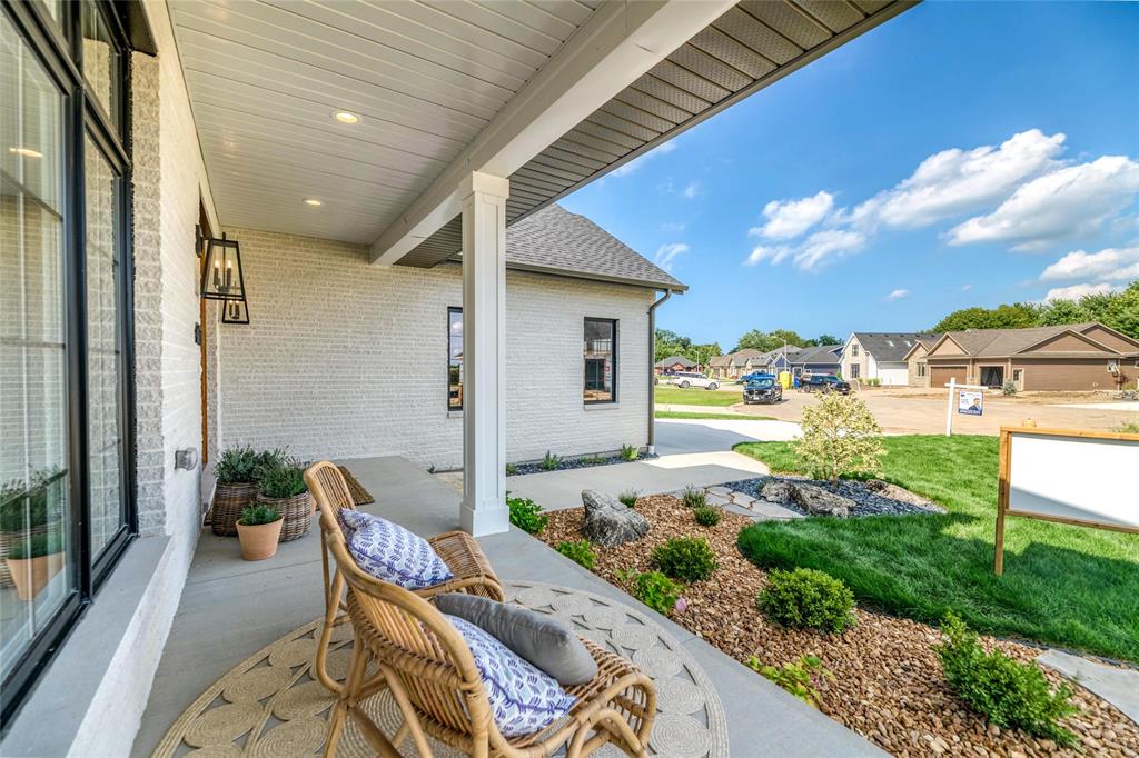 6711 LINCOLNSHIRE Court, Plympton-Wyoming, Ontario, Canada