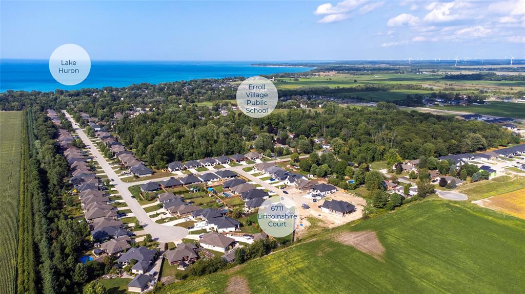 6711 LINCOLNSHIRE Court, Plympton-Wyoming, Ontario, Canada