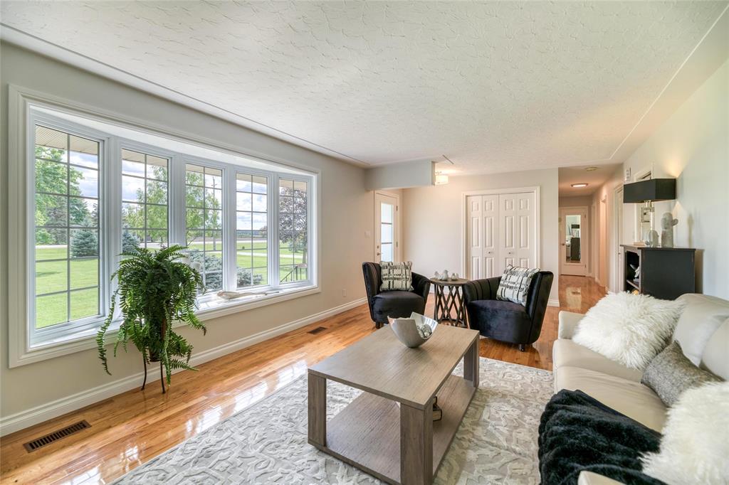 1418 PETROLIA Line, St. Clair, Ontario, Canada