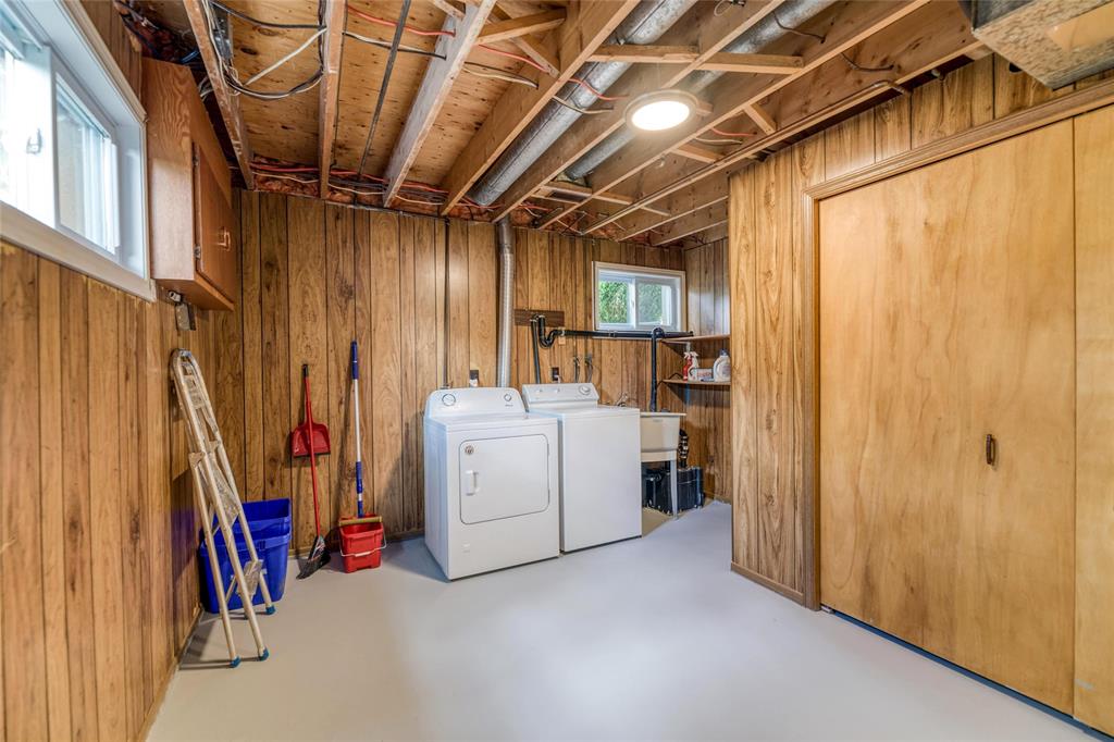 1418 PETROLIA Line, St. Clair, Ontario, Canada