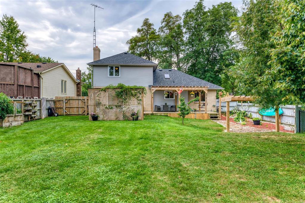 2482 HAMILTON Road, Sarnia, Ontario, Canada