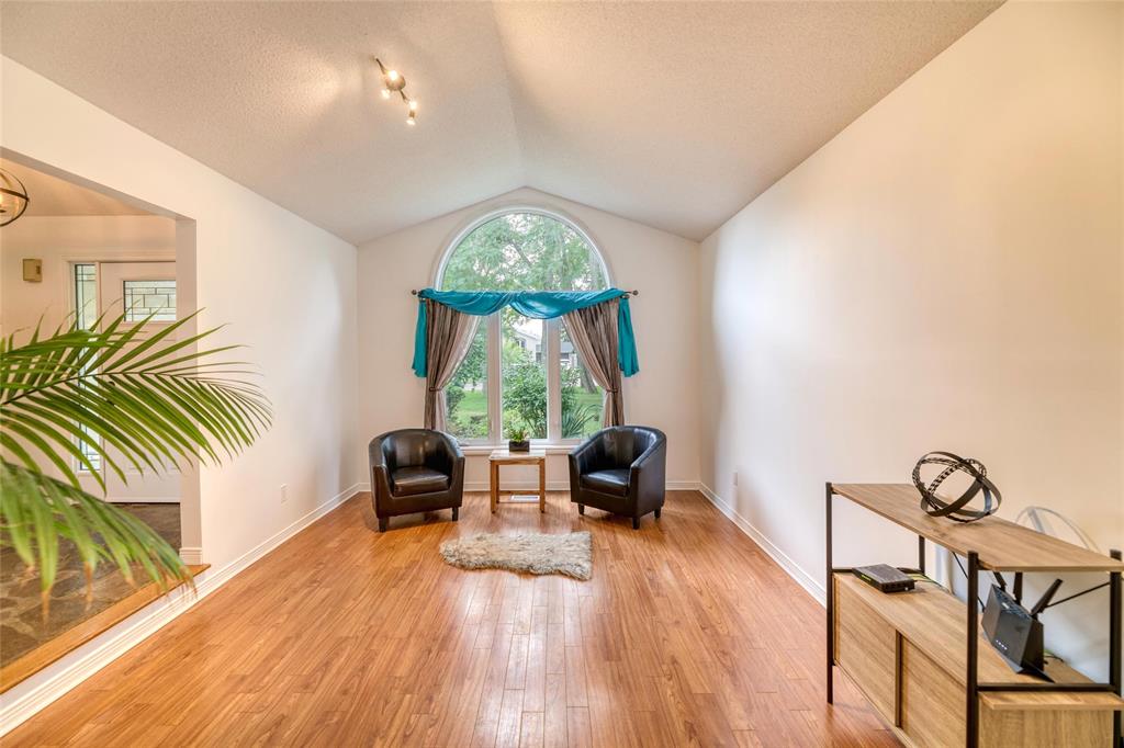2482 HAMILTON Road, Sarnia, Ontario, Canada