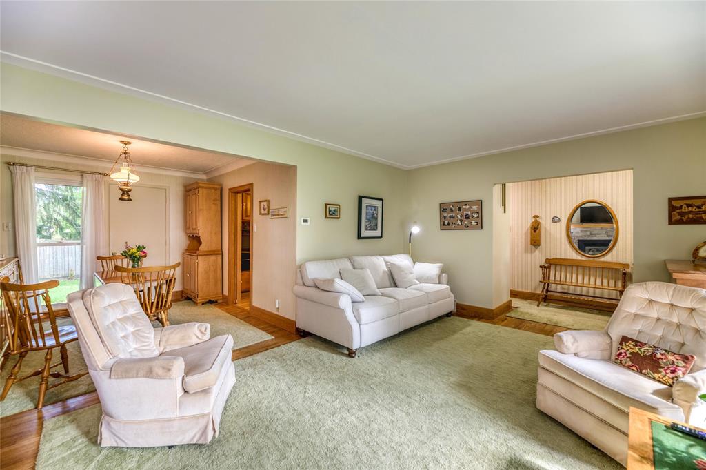 830 CATHCART Boulevard, Sarnia, Ontario, Canada