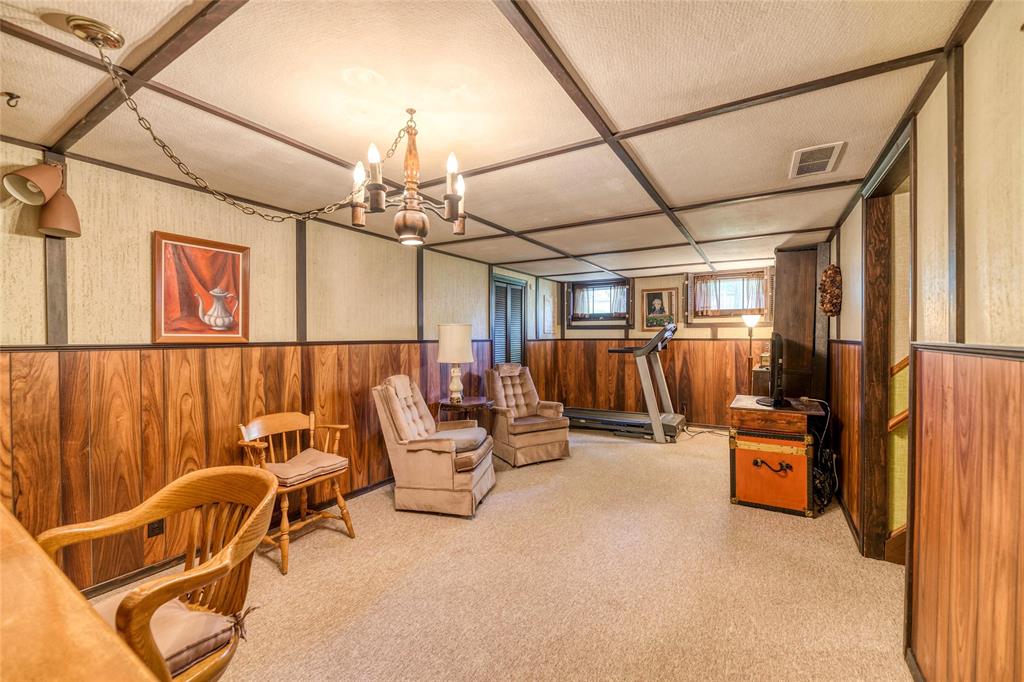 830 CATHCART Boulevard, Sarnia, Ontario, Canada