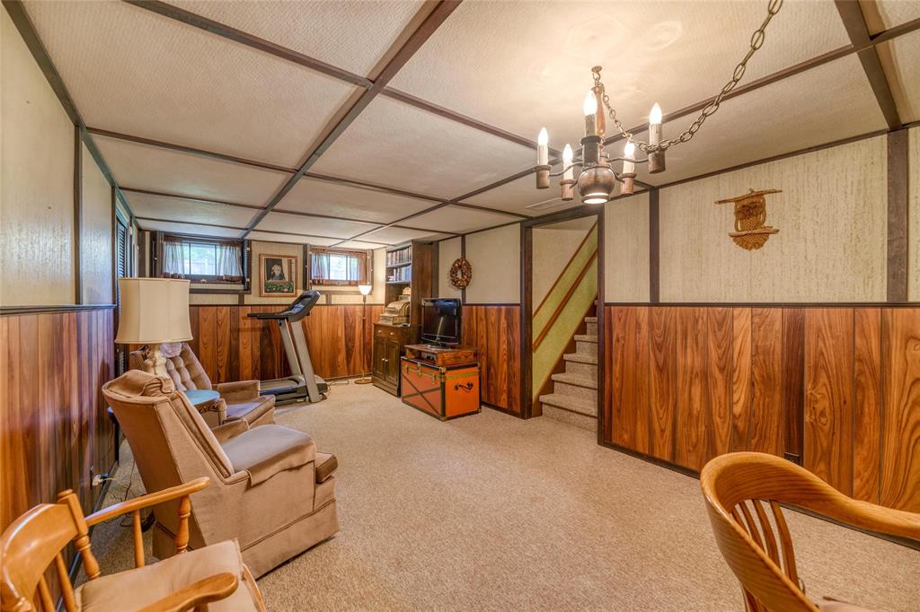 830 CATHCART Boulevard, Sarnia, Ontario, Canada
