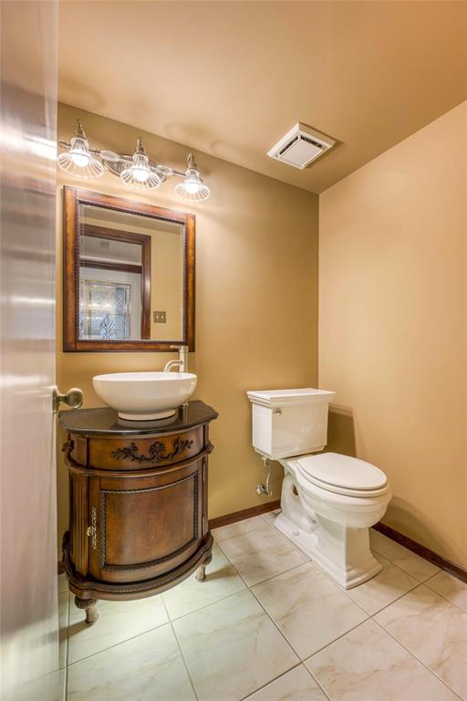 102 ALBION Place, Sarnia, Ontario, Canada