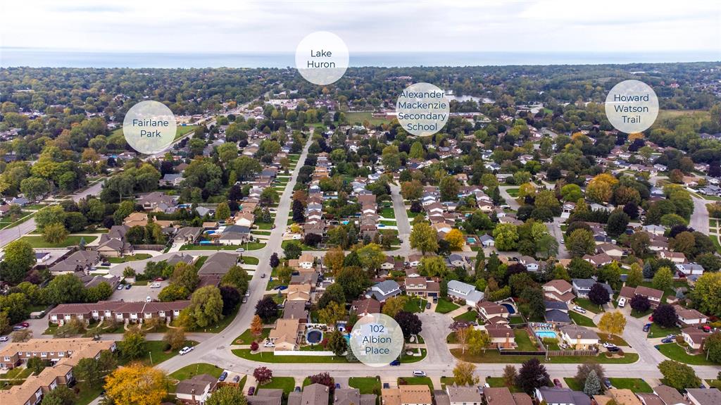 102 ALBION Place, Sarnia, Ontario, Canada