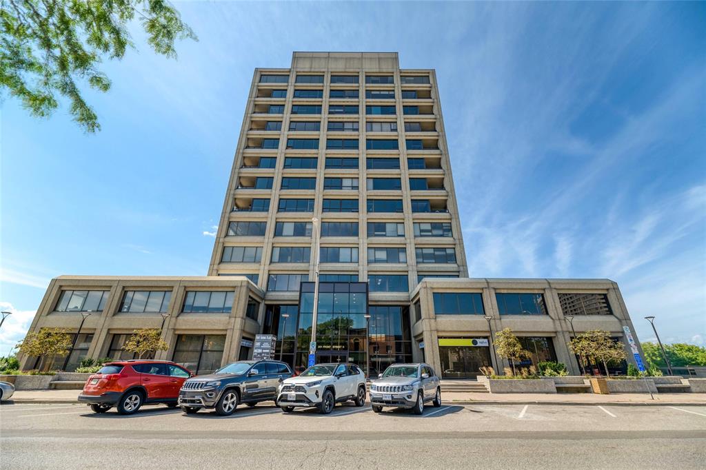 201 FRONT Street North Unit# 802, Sarnia, Ontario, Canada