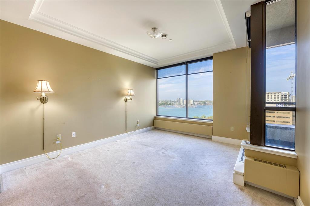 201 FRONT Street North Unit# 802, Sarnia, Ontario, Canada