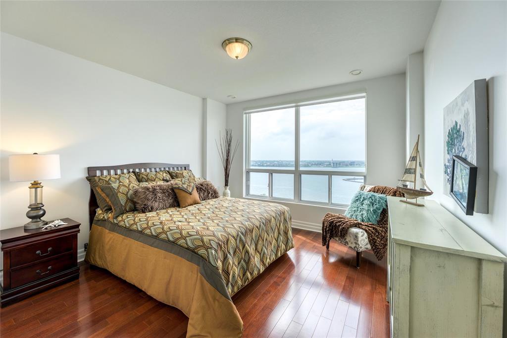 350 FRONT Street North Unit# 1104, Sarnia, Ontario, Canada