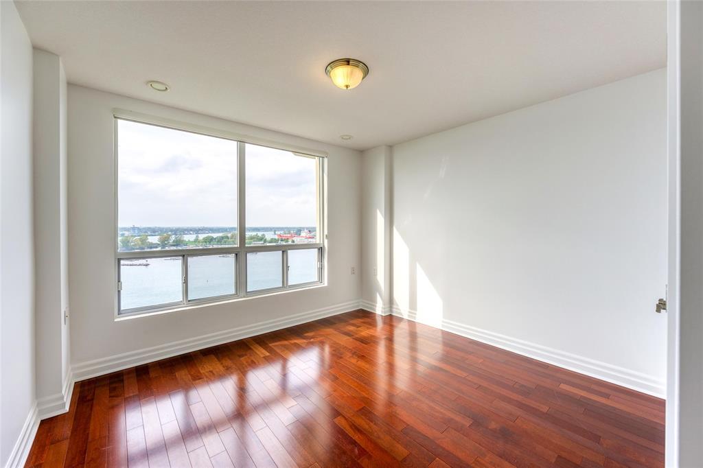 350 FRONT Street North Unit# 1104, Sarnia, Ontario, Canada