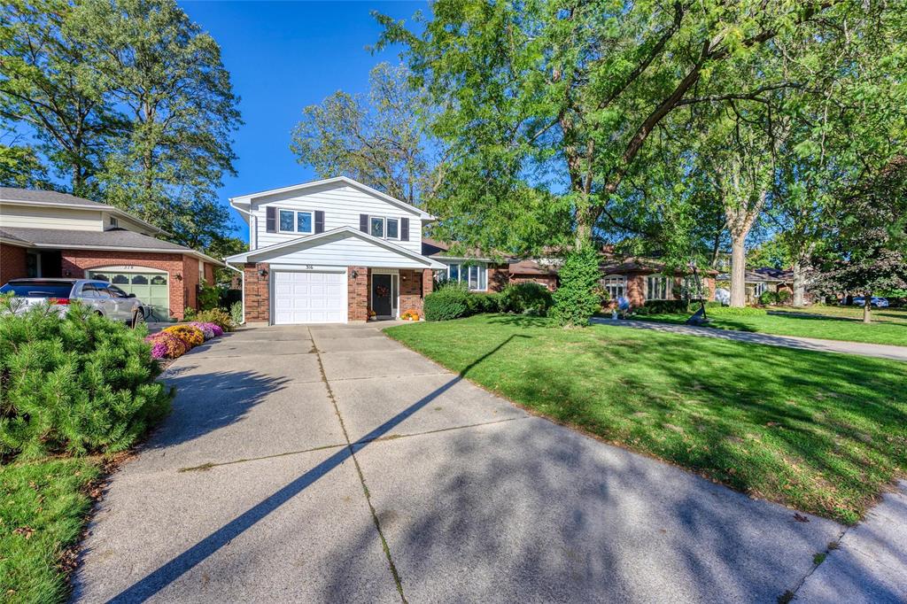 316 LAURENTIAN Crescent, Sarnia, Ontario, Canada