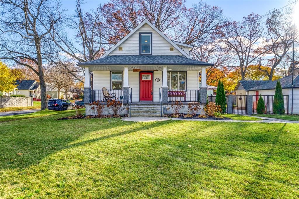 723 HALL Street, Sarnia, Ontario, Canada