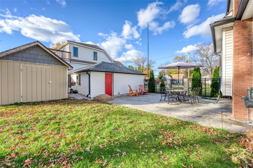 723 HALL Street, Sarnia, Ontario, Canada