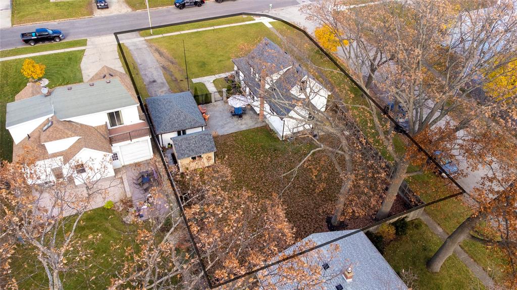 723 HALL Street, Sarnia, Ontario, Canada