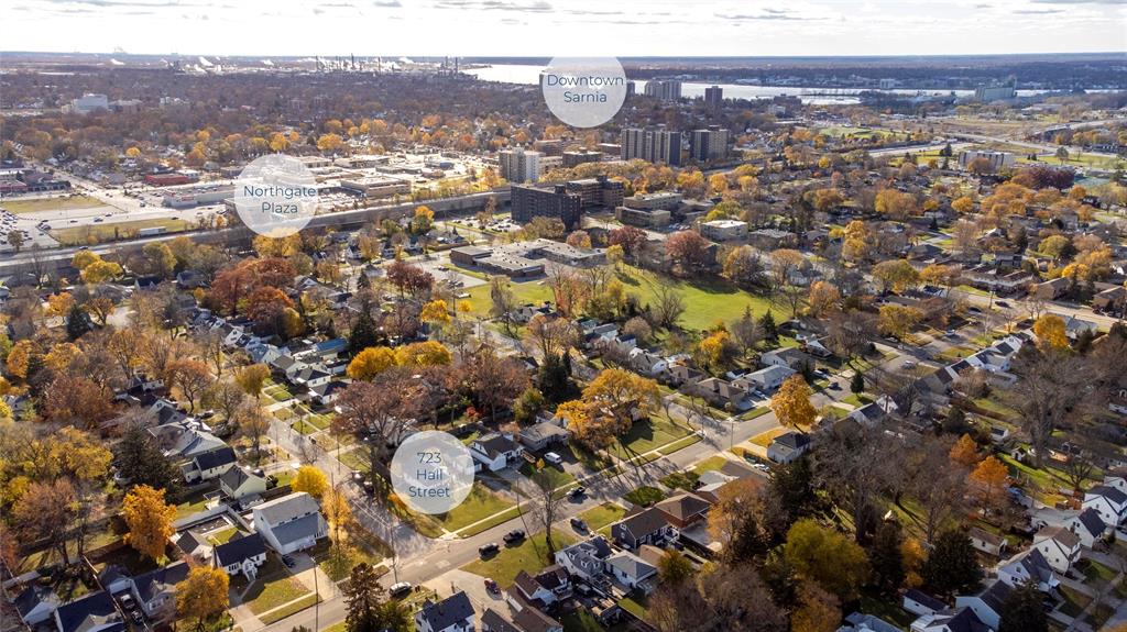 723 HALL Street, Sarnia, Ontario, Canada