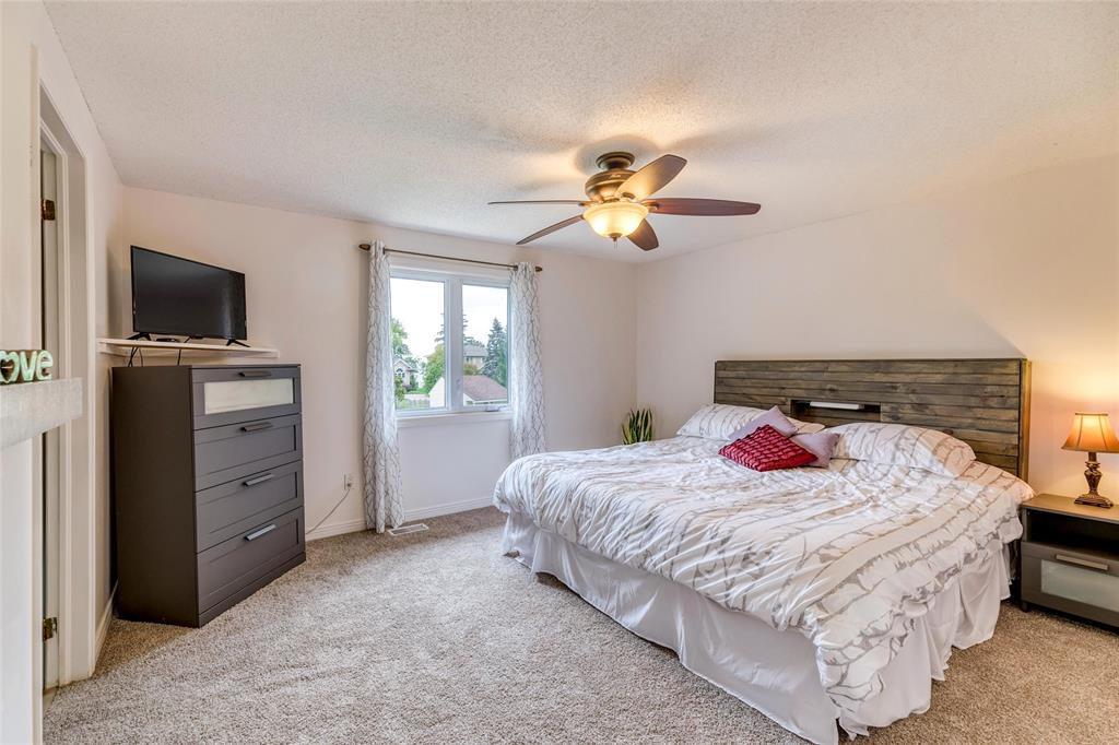 2482 HAMILTON Road, Sarnia, Ontario, Canada