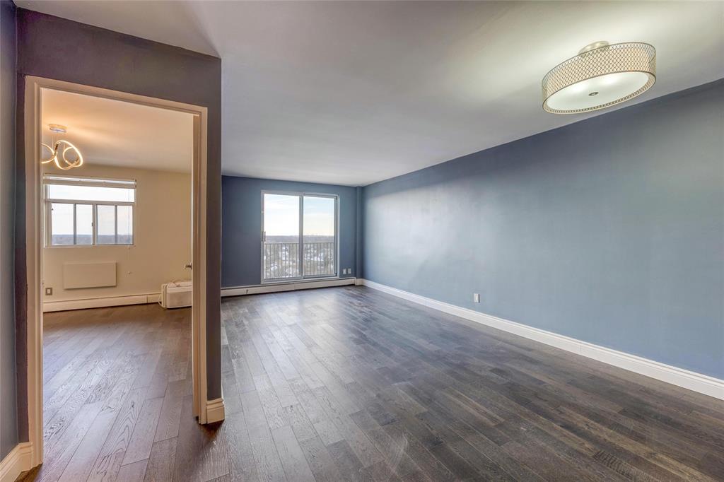 10 DERBY Lane Unit# 1007, Sarnia, Ontario, Canada
