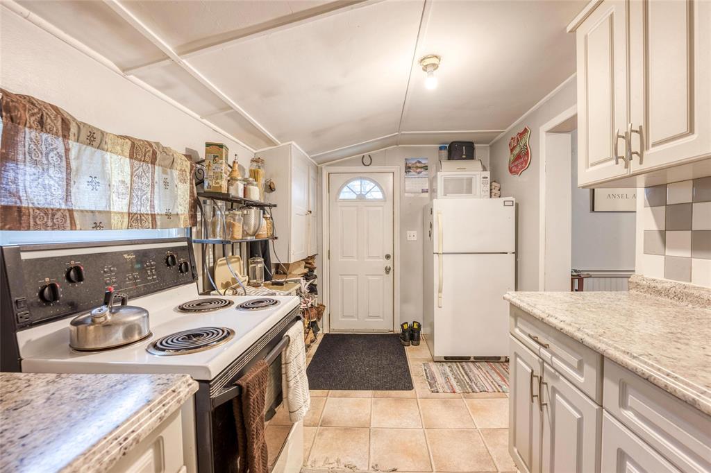 336 BRIGHT Street, Sarnia, Ontario, Canada