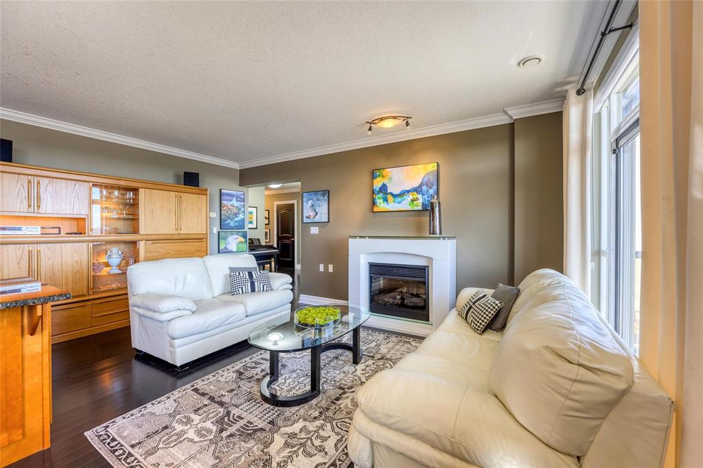 350 FRONT Street North Unit# 702, Sarnia, Ontario, Canada