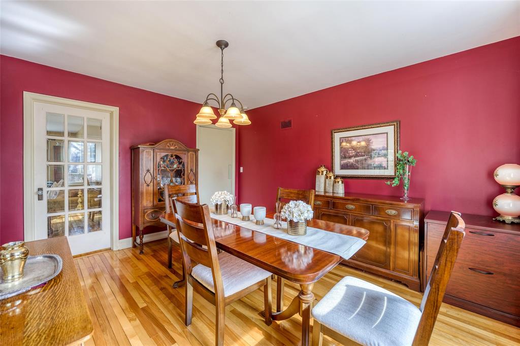 311 MICHIGAN Avenue, Point Edward, Ontario, Canada