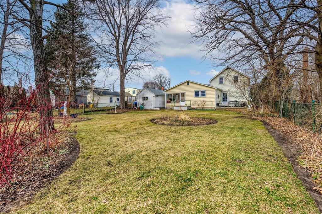 309 MICHIGAN Avenue, Point Edward, Ontario, Canada