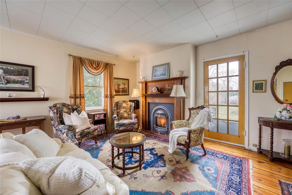 309 MICHIGAN Avenue, Point Edward, Ontario, Canada