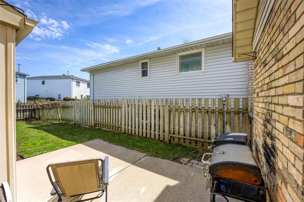 41 WILLOW GLEN Court, Sarnia, Ontario, Canada