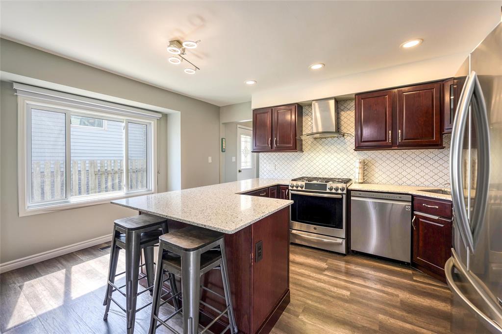 41 WILLOW GLEN Court, Sarnia, Ontario, Canada