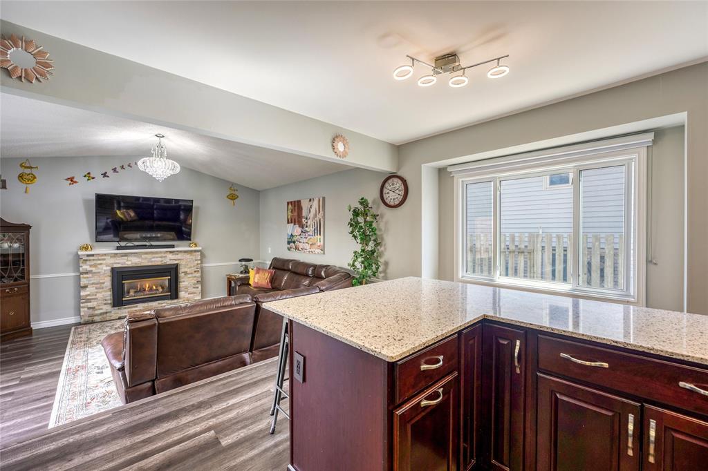 41 WILLOW GLEN Court, Sarnia, Ontario, Canada