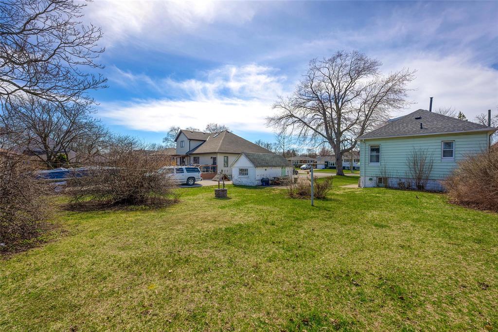 21 ALBERT Street, Point Edward, Ontario, Canada